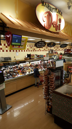 Grocery Store «Giant Food Stores», reviews and photos, 202 Chestnut St, Coplay, PA 18037, USA