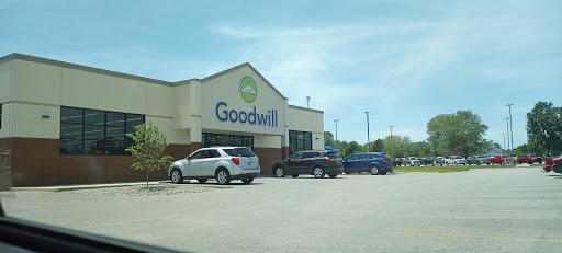 Thrift Store «Goodwill Store», reviews and photos, 1602 W McClain Ave, Scottsburg, IN 47170, USA