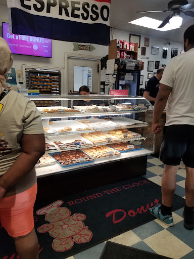 Donut Shop «Old Town Donuts», reviews and photos, 508 S New Florissant Rd, Florissant, MO 63031, USA