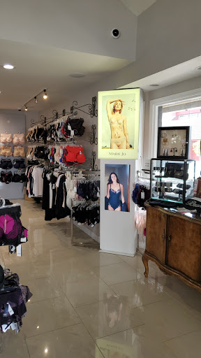 Lingerie Store «A Perfect Fit - Fine Lingerie», reviews and photos, 13011 Newport Ave # 102A, Tustin, CA 92780, USA
