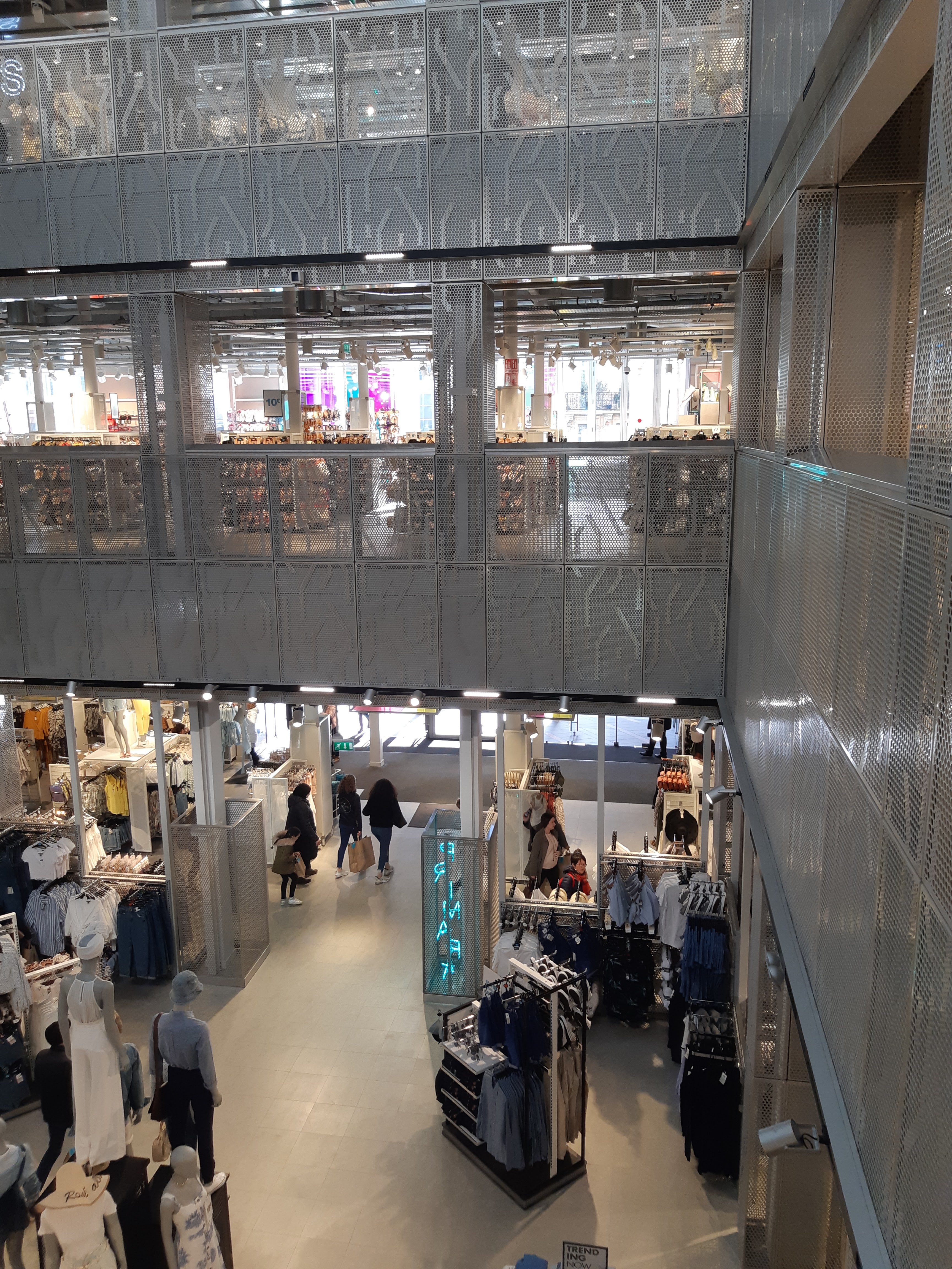 Photo n° 6 de l'avis de Jean.h fait le 05/04/2019 à 12:17