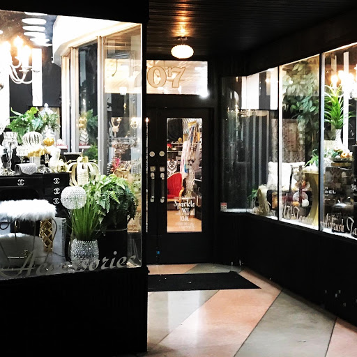 Bombshell Bling and Beauty Boutique LLC, 707 Frederick Rd, Catonsville, MD 21228, USA, 