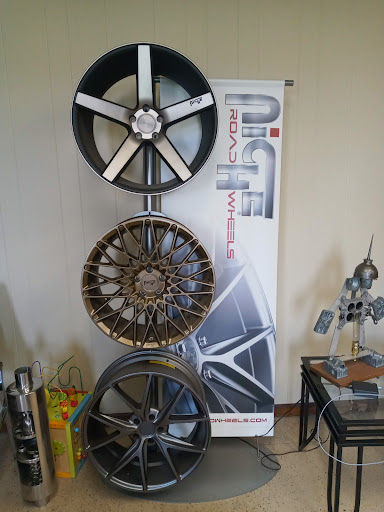 Brake Shop «Lucore Automotive Services Inc», reviews and photos, 7245 Industrial Pkwy, Plain City, OH 43064, USA