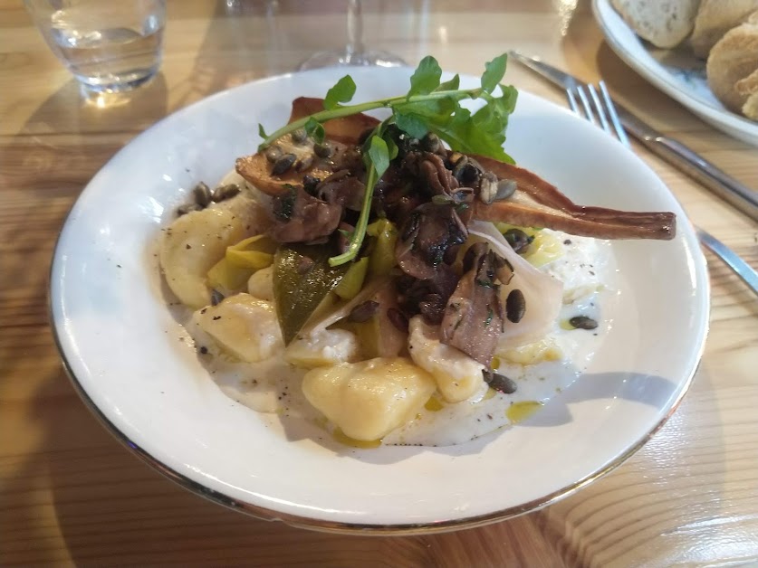 Les Cornichons, cantine de La Vapeur à Dijon