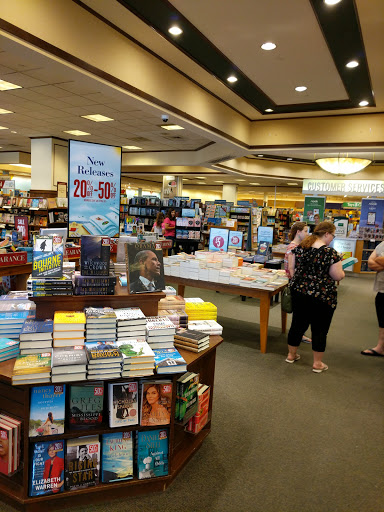 Book Store «Barnes & Noble», reviews and photos, 6134 S Westnedge Ave, Portage, MI 49002, USA