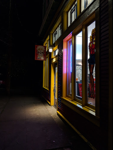 Tattoo Shop «Freaks and Geeks Tattoo Studio», reviews and photos, 5014 NE 24th Ave, Portland, OR 97211, USA
