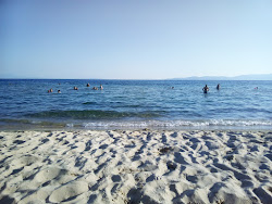 Photo de Paralia Karianis avec baie longue