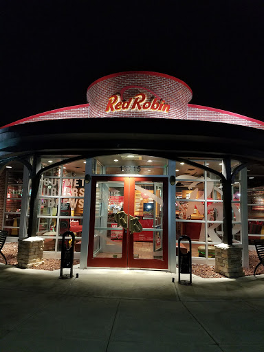 Shopping Mall «Hamilton Town Center», reviews and photos, 13901 Town Center Blvd, Noblesville, IN 46060, USA