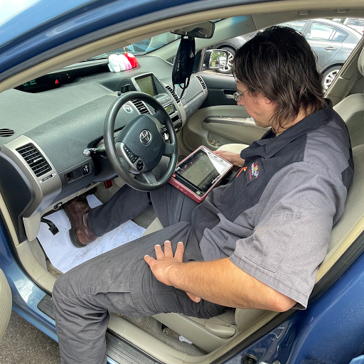 Auto Repair Shop «Rad Air Complete Car Care and Tire Centers», reviews and photos, 27051 Detroit Ave, Westlake, OH 44145, USA