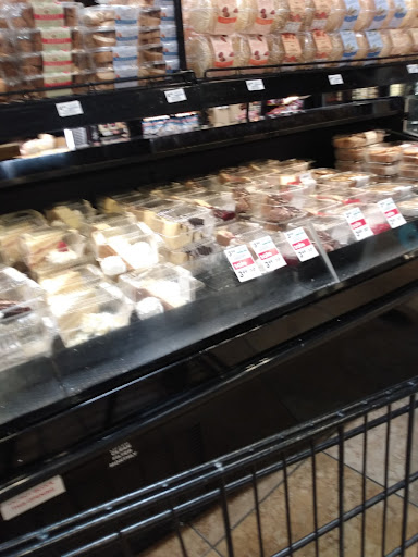 Supermarket «Giant Eagle Supermarket», reviews and photos, 7939 Day Dr, Cleveland, OH 44129, USA