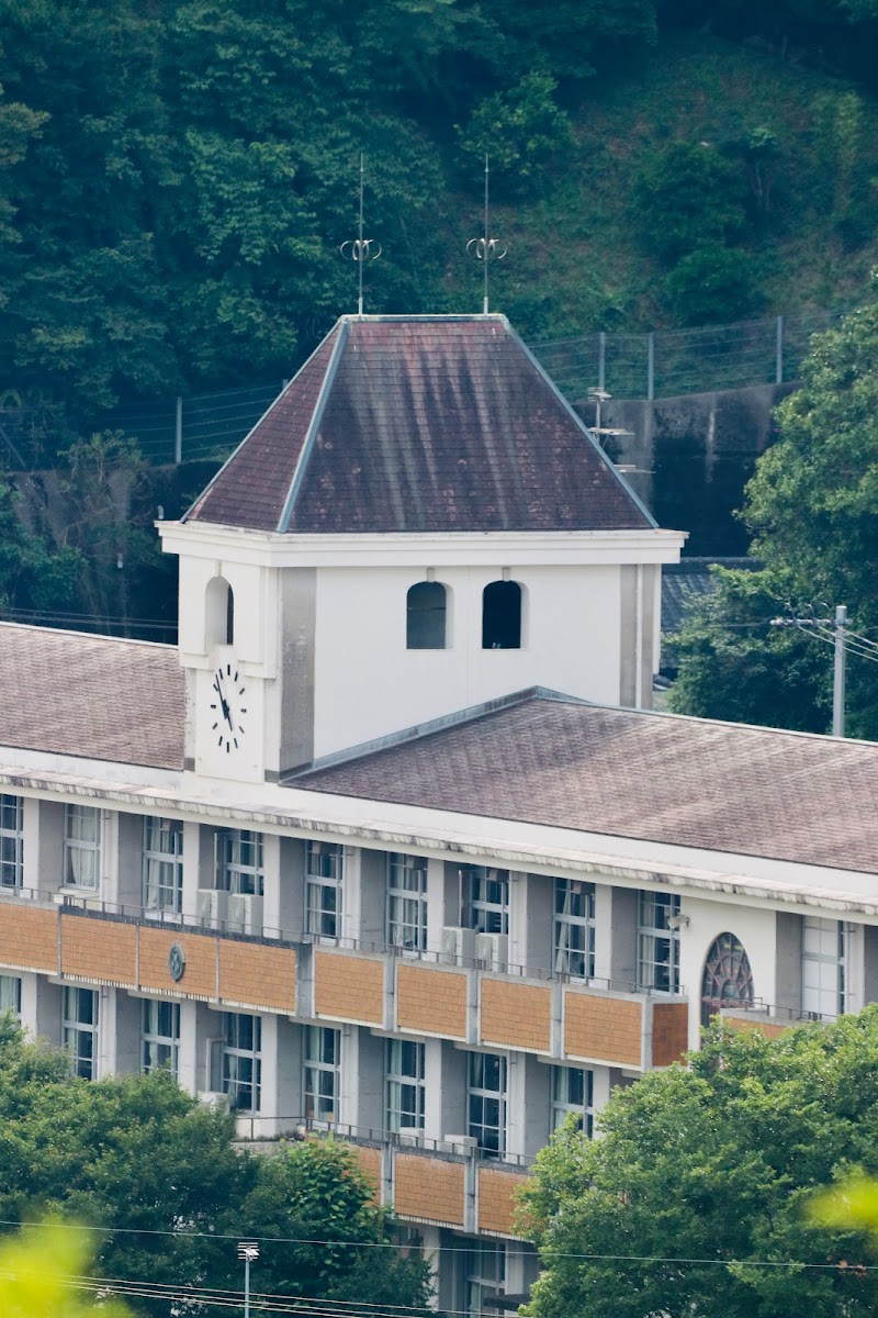 日高村立日下小学校