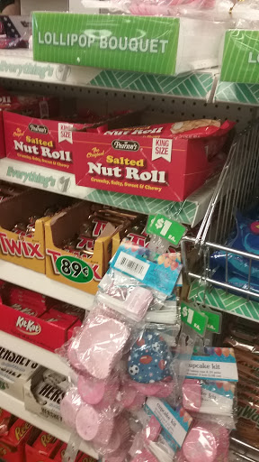 Dollar Store «Dollar Tree», reviews and photos, 13477 Hall Rd, Utica, MI 48315, USA