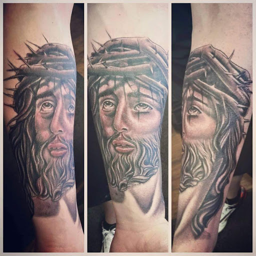 Tattoo Shop «Eternal Ink Tattoo Studio», reviews and photos, 111 N Main St, Hecker, IL 62248, USA