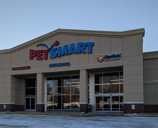 Pet Supply Store «PetSmart», reviews and photos, 265 Chelmsford St, Chelmsford, MA 01824, USA