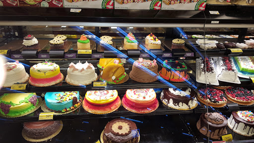 Grocery Store «Safeway», reviews and photos, 14922 Olympic Dr, Clearlake, CA 95422, USA