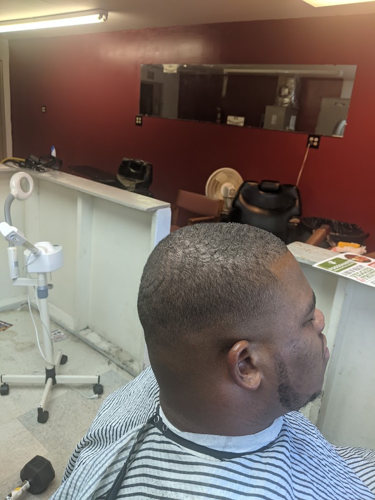 GET IN WHERE YOU FIT IN BARBERSHOP 29033