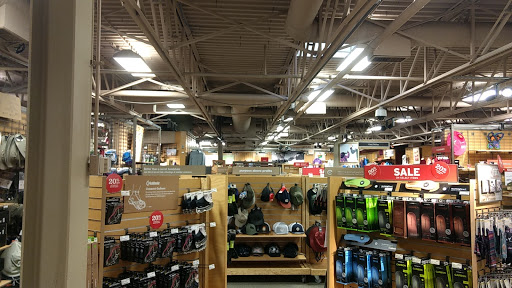 Camping Store «REI», reviews and photos, 375 Cochituate Rd, Framingham, MA 01701, USA