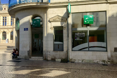 BNP Paribas - Poitiers Hotel De Ville à Poitiers