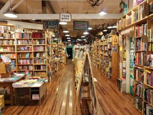Book Store «Alley Cat Bookstore and Gallery», reviews and photos, 3036 24th St, San Francisco, CA 94110, USA