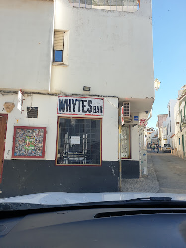 Whytes Bar - Lagos