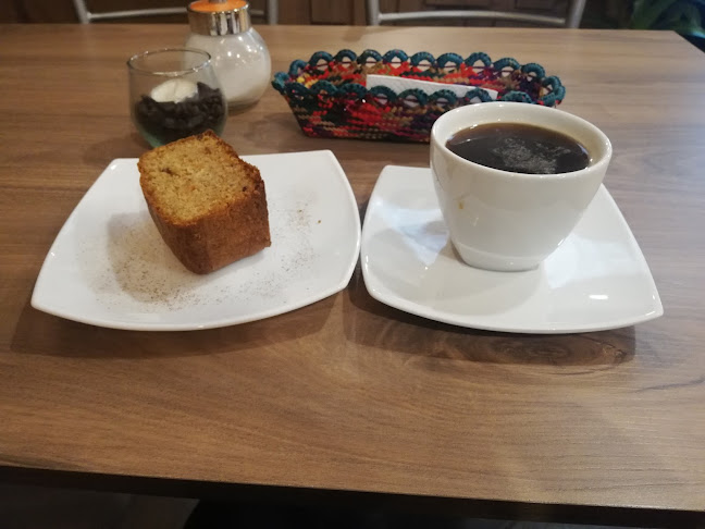Piqueo Cafe - Cafetería