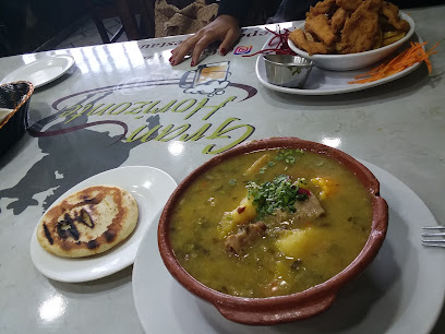 Gran Horizonte Restaurant - Qta Milagros, Av. Blandín, Caracas 1060, Distrito Capital, Venezuela