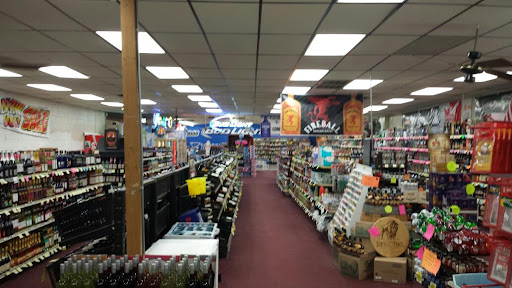 Liquor Store «Corral Liquors», reviews and photos, 965 E Edwardsville Rd, Wood River, IL 62095, USA
