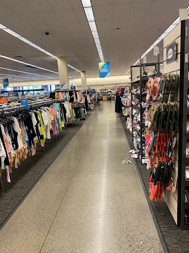 Department Store «Nordstrom Rack Brea Union Plaza», reviews and photos, 2345 E Imperial Hwy, Brea, CA 92821, USA