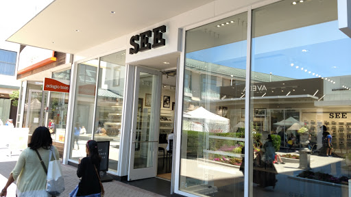 Shopping Mall «Westfield Old Orchard», reviews and photos, 4905 Old Orchard Shopping Center, Skokie, IL 60077, USA