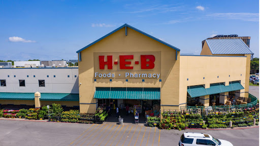 H-E-B Grocery, 1301 Wooded Acres Dr, Waco, TX 76710, USA, 