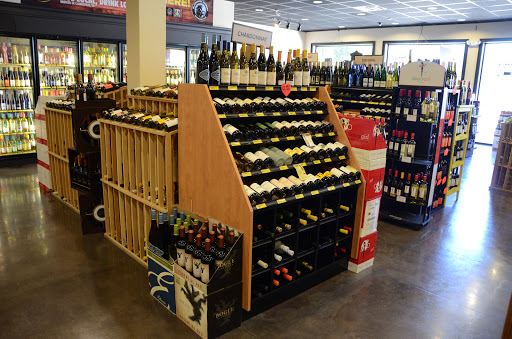 Wine Store «Favorite Liquors», reviews and photos, 2570 Madison St, Clarksville, TN 37043, USA