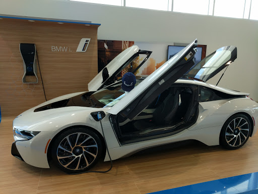 Used Car Dealer «Fields BMW of Daytona», reviews and photos, 1050 N Tomoka Farms Rd, Daytona Beach, FL 32124, USA