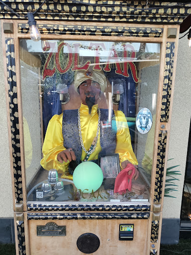 Shopping Mall «Anaheim GardenWalk», reviews and photos, 400 West Disney Way, Anaheim, CA 92802, USA