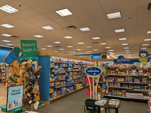 Book Store «Barnes & Noble», reviews and photos, 12193 Fair Lakes Promenade Dr, Fairfax, VA 22033, USA