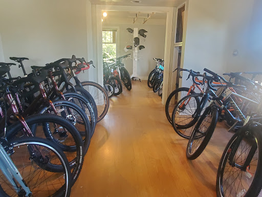 Bicycle Store «Cycle Therapy», reviews and photos, 105 W Smith St, Kent, WA 98032, USA