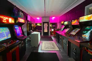 Materia Arcade & Video Games image