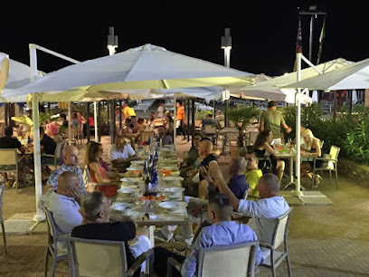 Basilico Beach Restaurant - Lungomare Augusto Murri, 24, 47921 Rimini RN, Italy