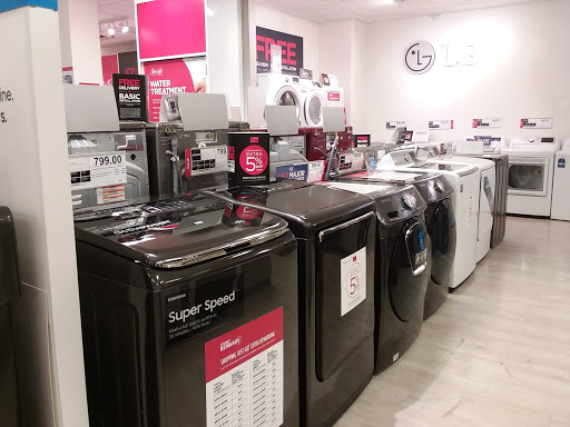 Department Store «JCPenney», reviews and photos, 3800 US Hwy 98 N #200, Lakeland, FL 33809, USA