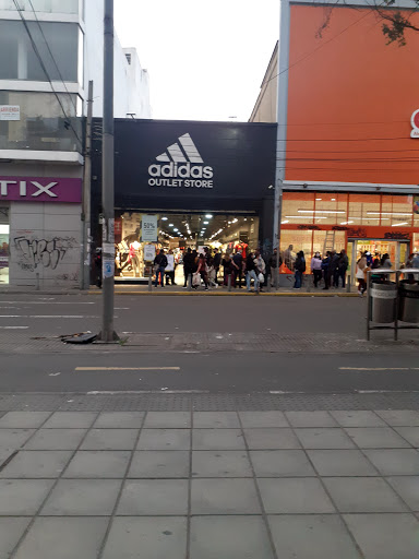 Adidas Outlet Store Chapinero