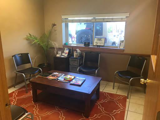 Car Dealer «Crossroad Motors», reviews and photos, 7905 N Illinois St, Caseyville, IL 62232, USA