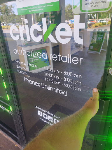 Cell Phone Store «Cricket Wireless Authorized Retailer», reviews and photos, 9115 Little Rd, New Port Richey, FL 34654, USA