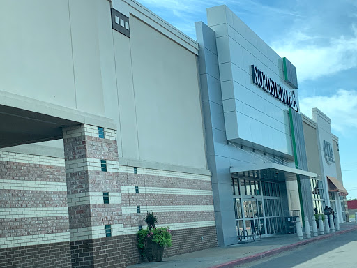 Department Store «Nordstrom Rack Woodland Plaza», reviews and photos, 8722 E 71st St, Tulsa, OK 74133, USA
