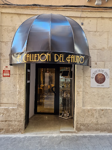 El Callejón Del Fauno