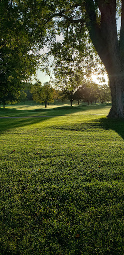 Golf Course «Forest Hills Public Golf», reviews and photos, 600 Losey Blvd N, La Crosse, WI 54601, USA