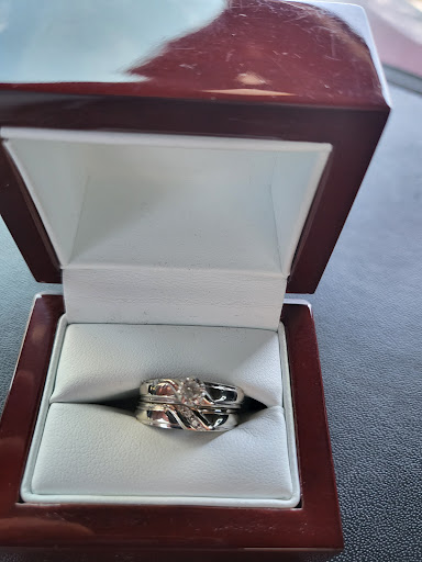 Pawn Shop «USA Pawn & Jewelry Inc», reviews and photos, 126 N Pearson Rd, Pearl, MS 39208, USA