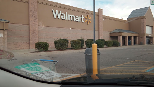 Department Store «Walmart Supercenter», reviews and photos, 201 Edwards Blvd, Lake Geneva, WI 53147, USA