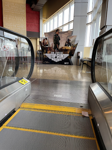 Movie Theater «AMC Hawthorn 12», reviews and photos, 675 Hawthorn Center, Vernon Hills, IL 60061, USA