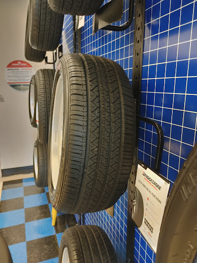 Tire Shop «Firestone Complete Auto Care», reviews and photos, 1560 Palm Bay Rd NE, Palm Bay, FL 32905, USA
