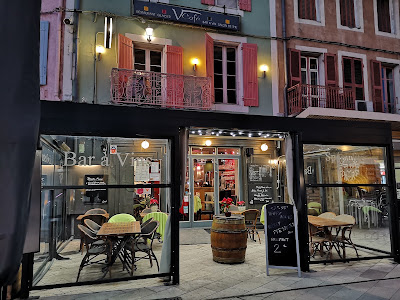 Brasserie V café à Orange