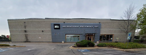 Camping Store «REI», reviews and photos, 17W160 W 22nd St, Oakbrook Terrace, IL 60181, USA